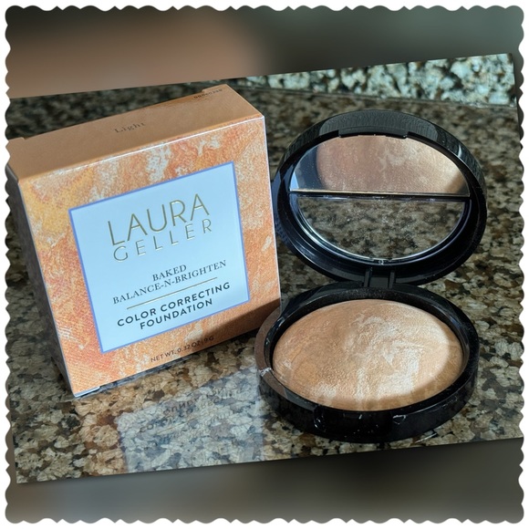 Laura Geller Baked Balance-N-Brighten Foundation LIGHT/Kabuki Brush Bun… - Picture 3 of 14